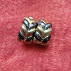 💰🌟 3 for $13 Vintage Clip-on Earrings